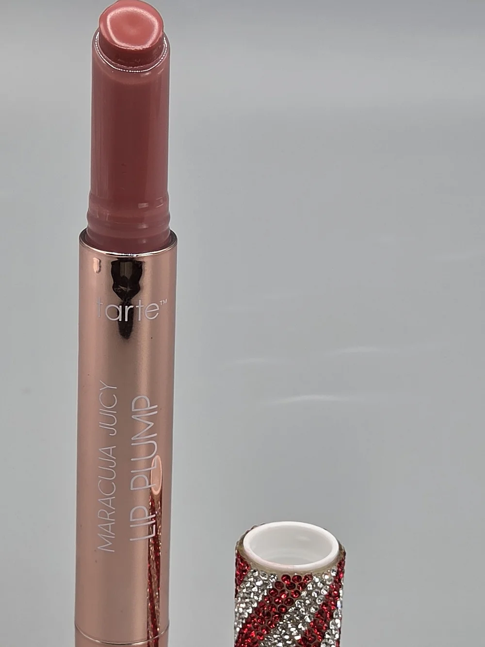 Tarte Maracuja Juicy Lip Plump Gloss Crystal Red Bling Cap